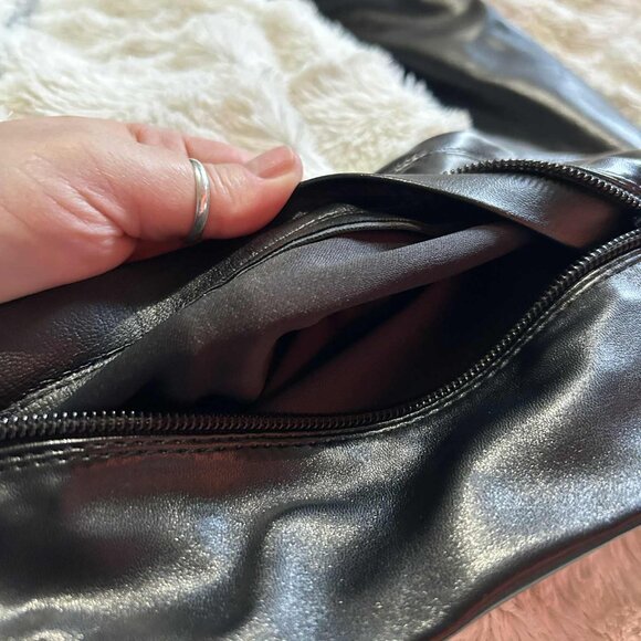 Publicite women’s thigh high boots.  Faux Leather - Picture 5 of 6